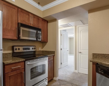 2025 E Campbell Avenue - Photo Thumbnail 4