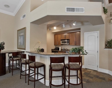 2025 E Campbell Avenue - Photo Thumbnail 11