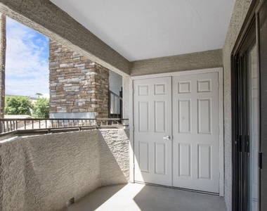 2025 E Campbell Avenue - Photo Thumbnail 13