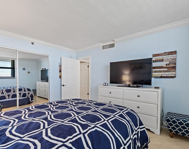 840 Ocean Drive - Photo Thumbnail 26