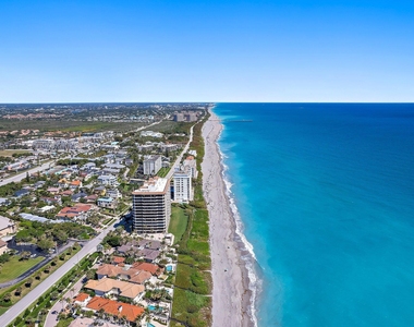 840 Ocean Drive - Photo Thumbnail 43