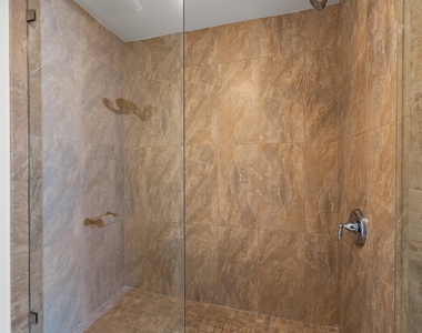 840 Ocean Drive - Photo Thumbnail 23