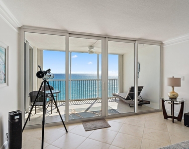 840 Ocean Drive - Photo Thumbnail 14