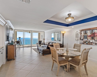 840 Ocean Drive - Photo Thumbnail 7