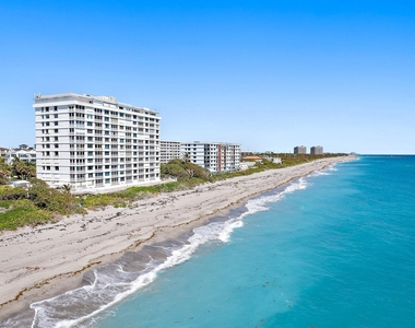 840 Ocean Drive - Photo Thumbnail 38