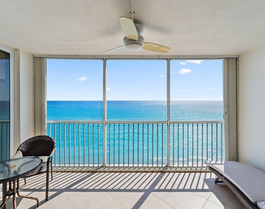 840 Ocean Drive - Photo Thumbnail 29