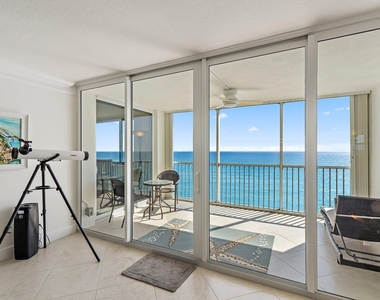 840 Ocean Drive - Photo Thumbnail 13