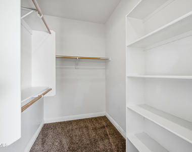 4608 W Maryland Avenue - Photo Thumbnail 18