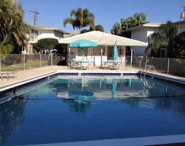 510 Prosperity Farms Rd. Road - Photo Thumbnail 2