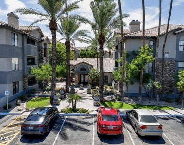 2025 E Campbell Avenue - Photo Thumbnail 2