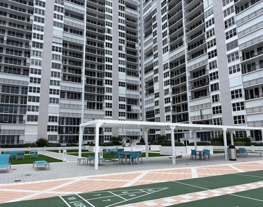 4280 Galt Ocean Drive - Photo Thumbnail 15
