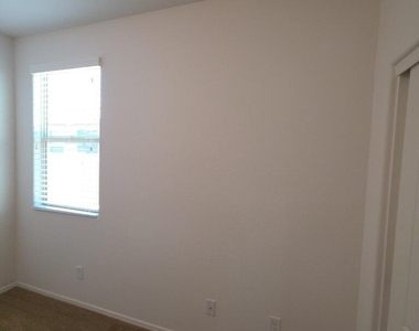 18143 W Purdue Avenue - Photo Thumbnail 15