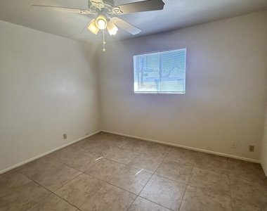 5233 E University Drive - Photo Thumbnail 16