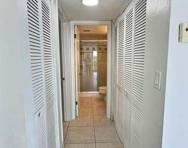 3050 Presidential Way - Photo Thumbnail 10