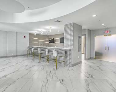 5200 N Ocean Drive - Photo Thumbnail 94