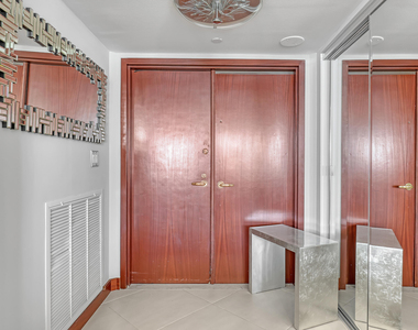 5200 N Ocean Drive - Photo Thumbnail 49