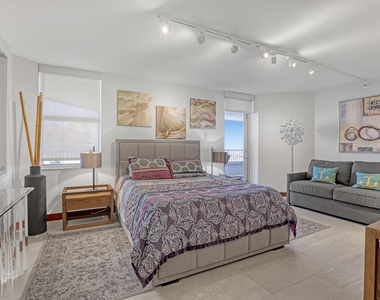 5200 N Ocean Drive - Photo Thumbnail 31