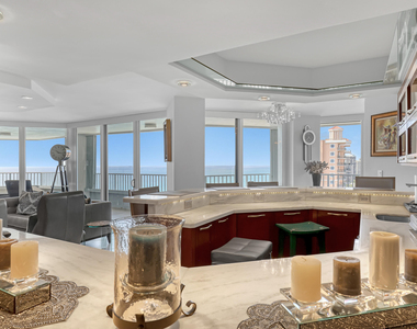 5200 N Ocean Drive - Photo Thumbnail 10