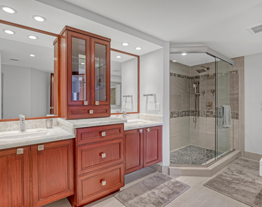 5200 N Ocean Drive - Photo Thumbnail 26
