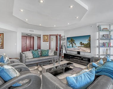 5200 N Ocean Drive - Photo Thumbnail 5