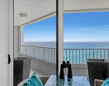 5200 N Ocean Drive - Photo Thumbnail 9