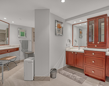 5200 N Ocean Drive - Photo Thumbnail 24