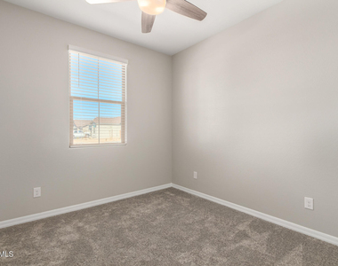 1275 E Jahns Drive - Photo Thumbnail 10