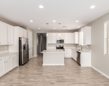 1275 E Jahns Drive - Photo Thumbnail 7