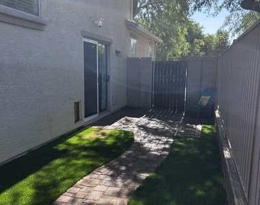 1731 E Elgin Street - Photo Thumbnail 34