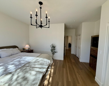 1839 W Owens Way - Photo Thumbnail 17