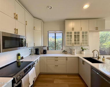 1839 W Owens Way - Photo Thumbnail 2