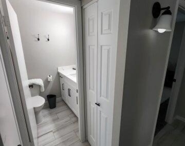 630 E Julie Drive - Photo Thumbnail 13