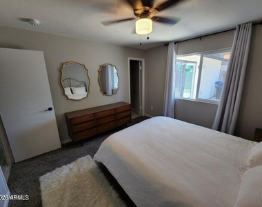 630 E Julie Drive - Photo Thumbnail 10