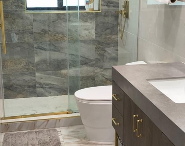 11133 Whispering Pines Lane - Photo Thumbnail 13
