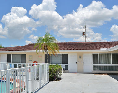 4209 Ne 21st Avenue - Photo Thumbnail 14