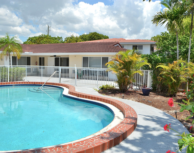 4209 Ne 21st Avenue - Photo Thumbnail 16