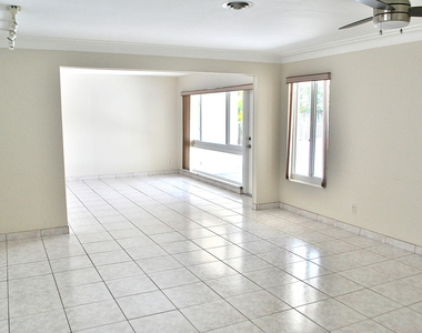4209 Ne 21st Avenue - Photo Thumbnail 10