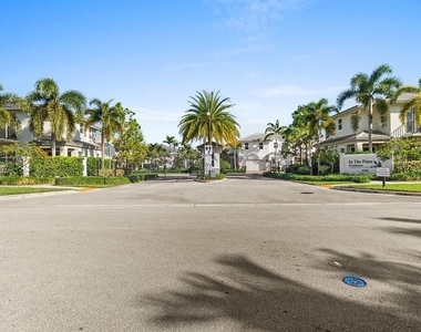 6989 Pines Circle - Photo Thumbnail 18
