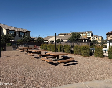 1255 N Arizona Avenue - Photo Thumbnail 26