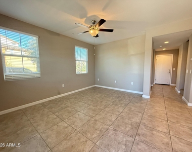 1255 N Arizona Avenue - Photo Thumbnail 28