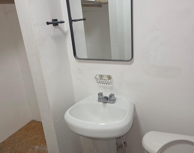 2137 Nw 1st Terrace - Photo Thumbnail 7