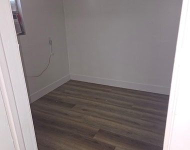 2137 Nw 1st Terrace - Photo Thumbnail 6
