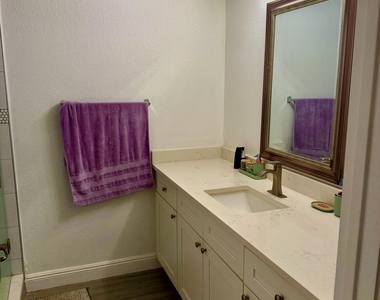 3018 Alcazar Place - Photo Thumbnail 16
