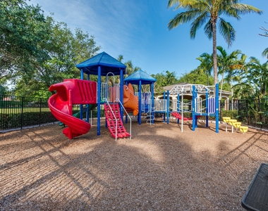 5477 Queenship Court - Photo Thumbnail 43