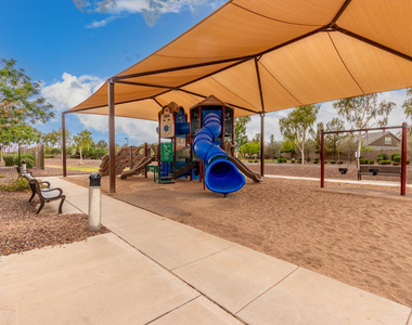 41342 W Capistrano Drive - Photo Thumbnail 11