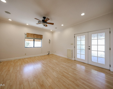 6228 E Pershing Avenue - Photo Thumbnail 17