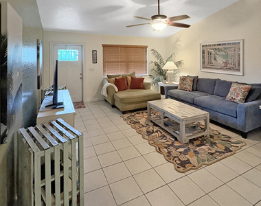 6580 Sw 49th Street - Photo Thumbnail 1
