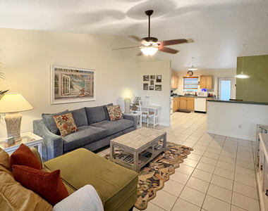 6580 Sw 49th Street - Photo Thumbnail 2