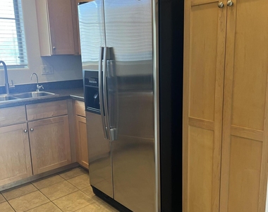 18167 N Arbor Drive - Photo Thumbnail 5