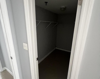 9235 Sw 8th Street - Photo Thumbnail 4